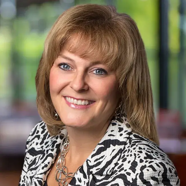 Headshot of Debbie Giambanco