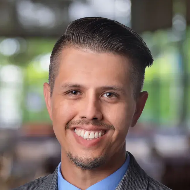 Headshot of Scott Pardew