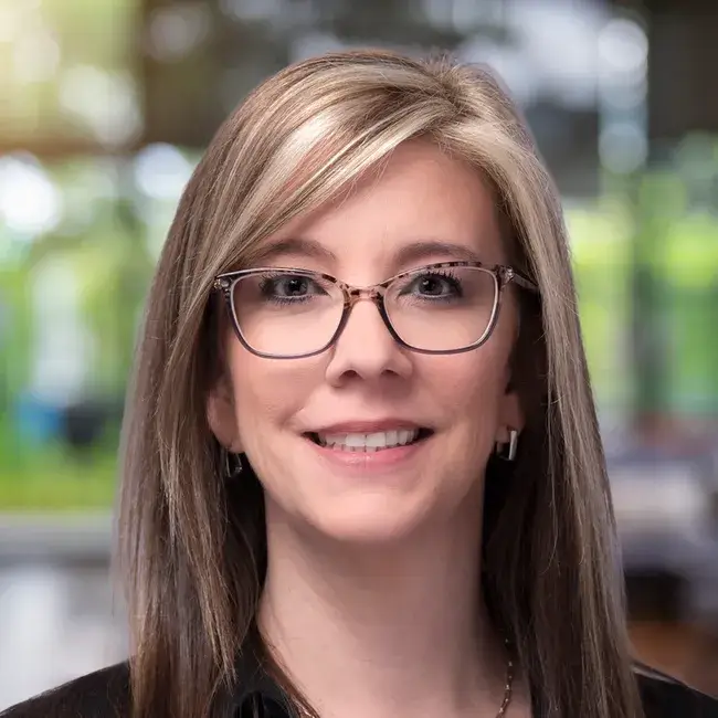 Melissa Hughes headshot